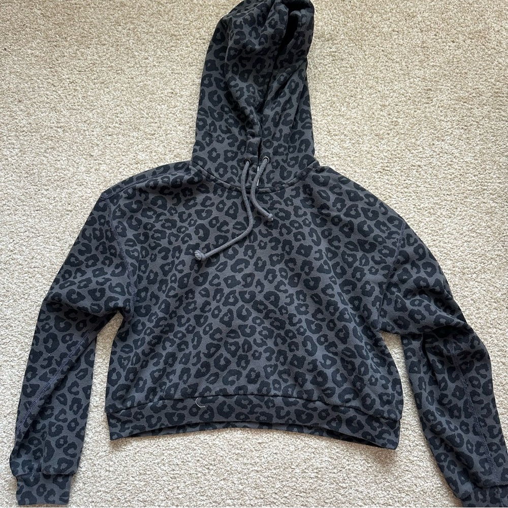 Abercrombie Cropped Cheetah Hoodie